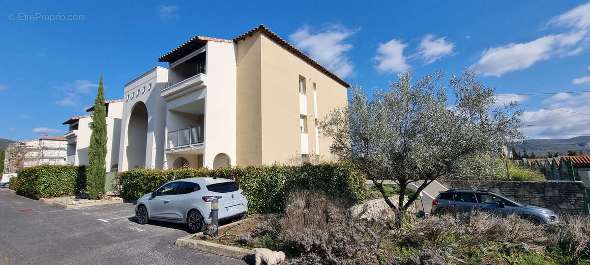 Appartement à GANGES