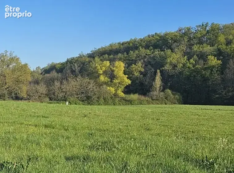 Terrain à VARETZ
