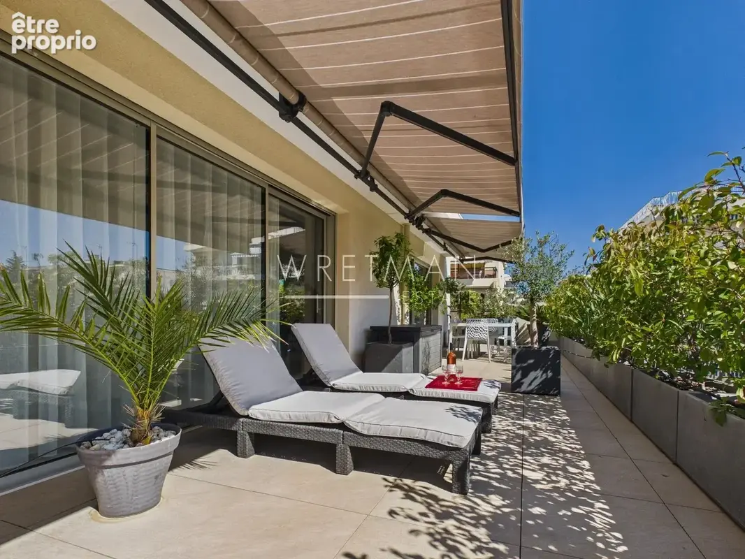 Superbe penthouse avec vaste terrasse à Pointe Croisette - photo 8