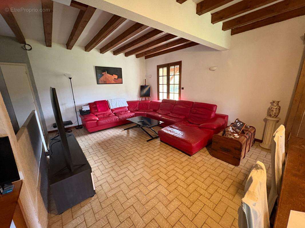 Maison à ROAILLAN