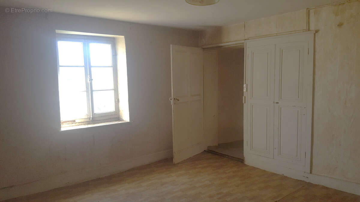 Maison à ONCIEU