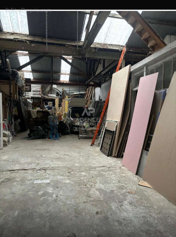 Commerce à AUBERVILLIERS