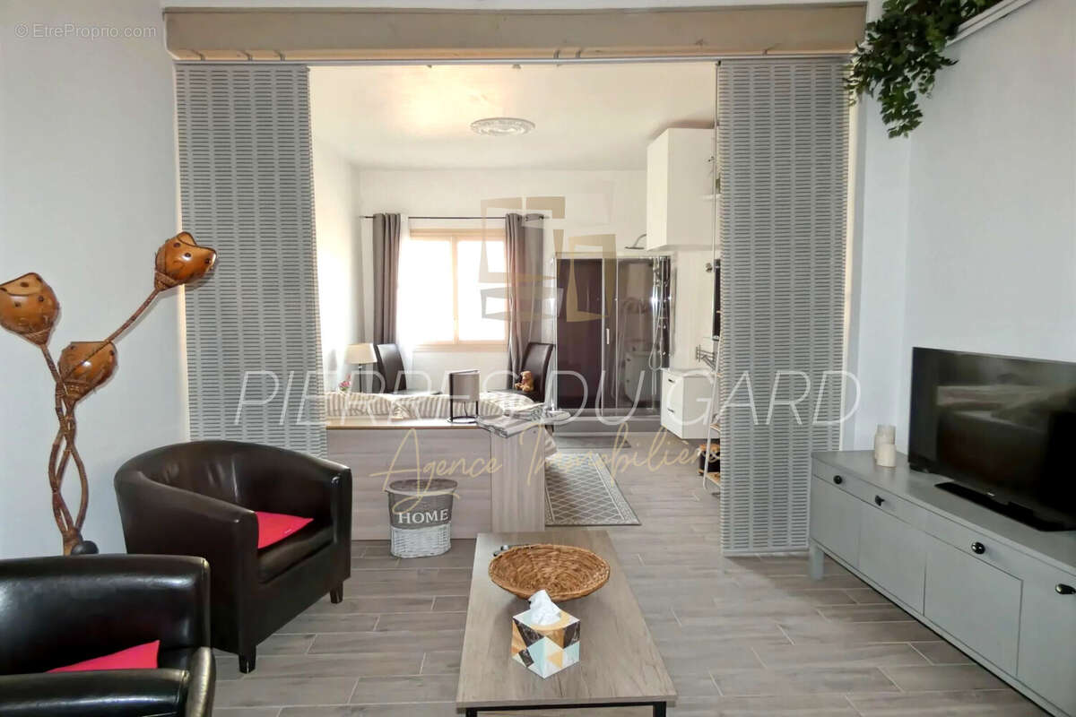 Appartement à UZES