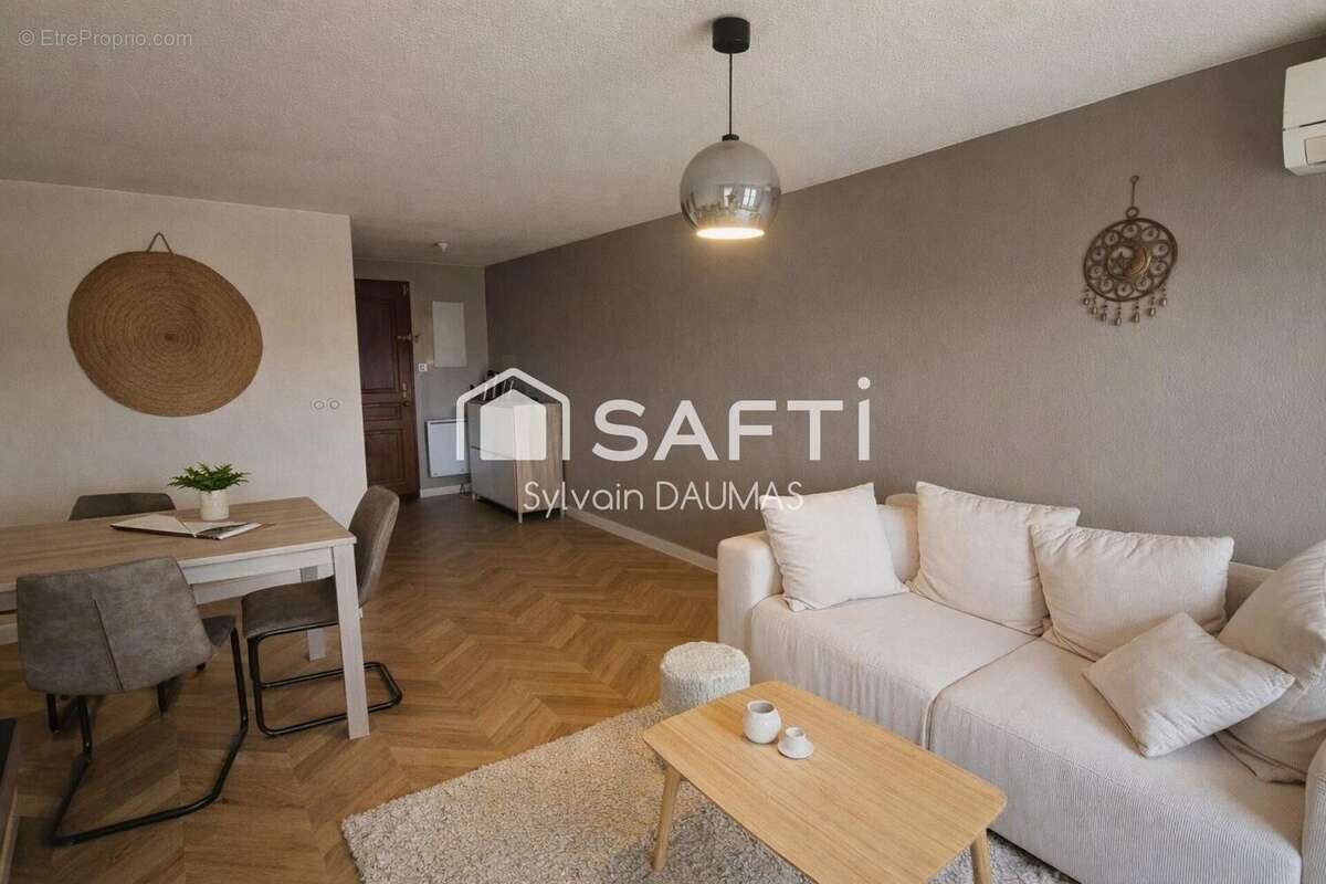 Photo 6 - Appartement à SIX-FOURS-LES-PLAGES
