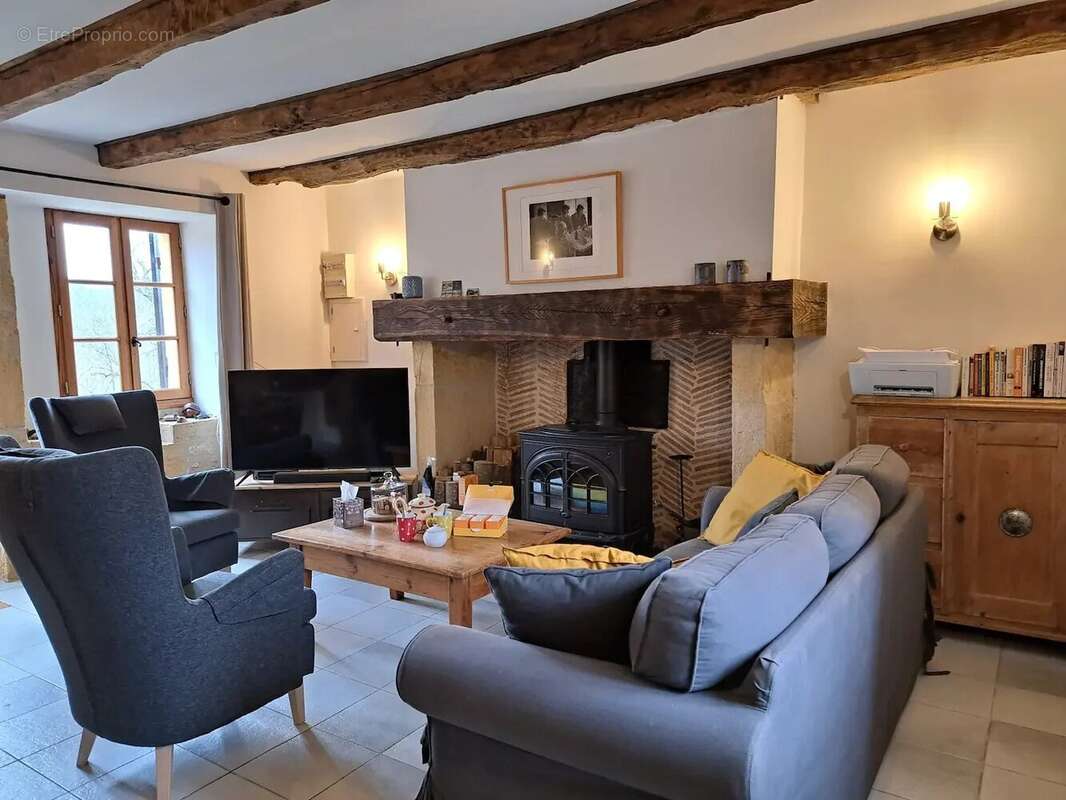 Maison à MONPAZIER