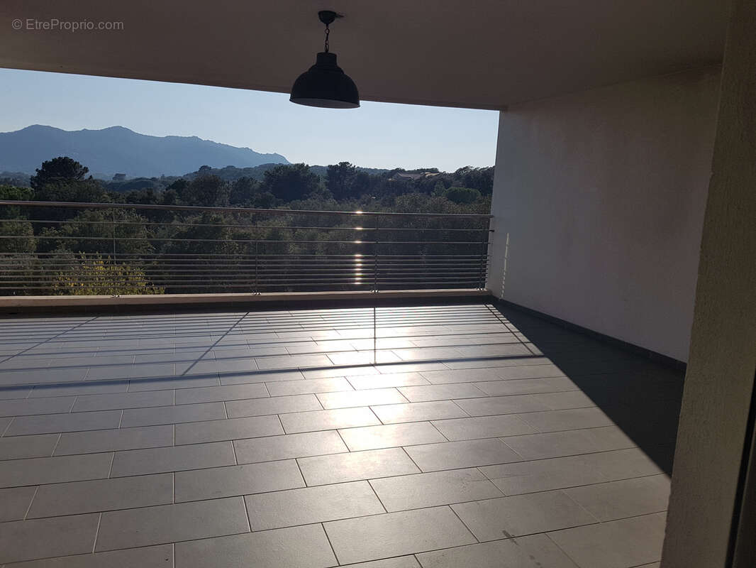Appartement à PORTO-VECCHIO