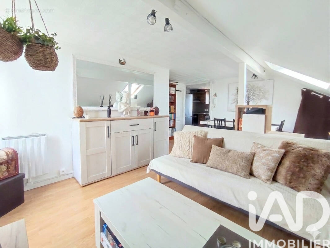 Photo 1 - Appartement à NANTEUIL-LES-MEAUX