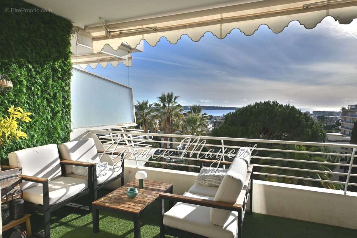 Appartement à CANNES