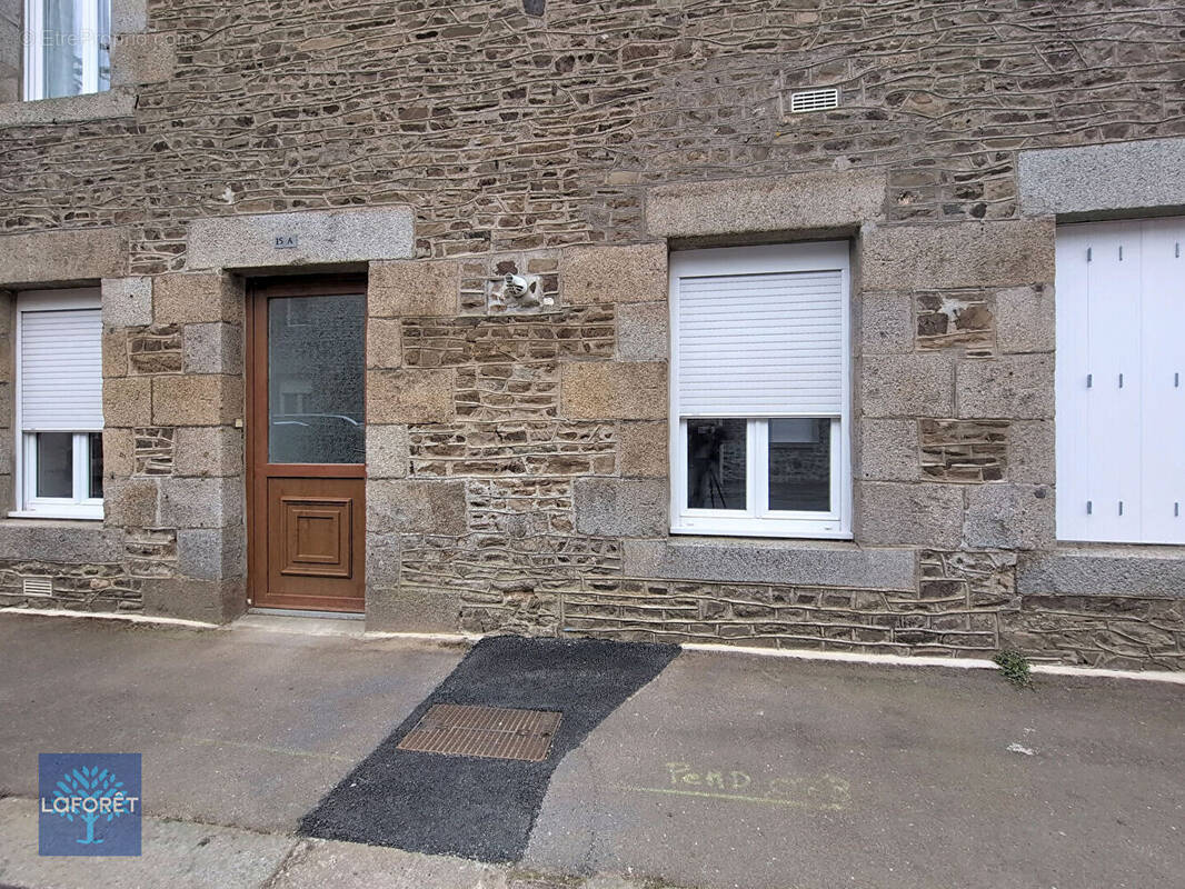 Appartement à FOUGERES