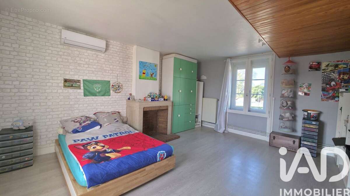 Photo 7 - Maison à VEAUCHE