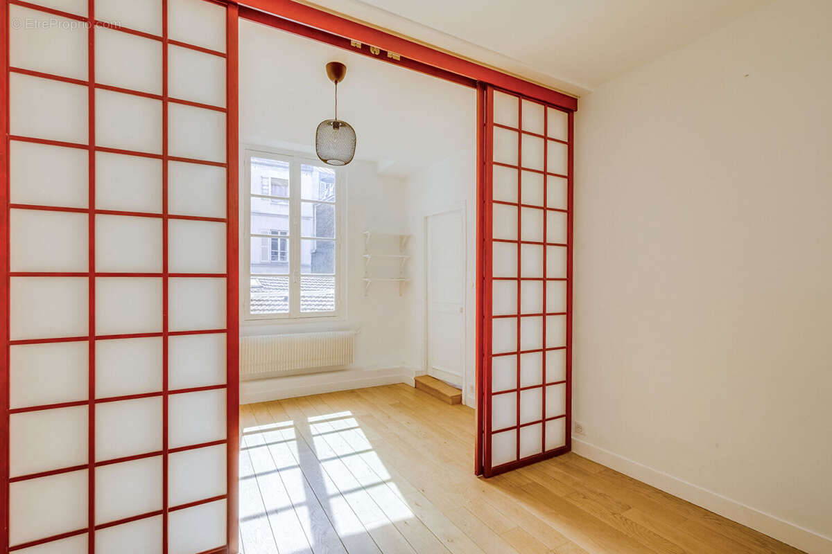 Appartement Paris 3 pièce(s) - photo 9