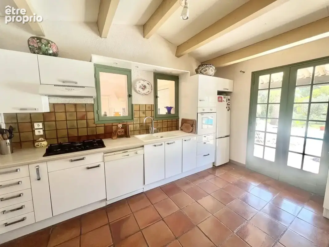 Maison provençale T6 sur 4 200 m² de terrain clos - photo 11