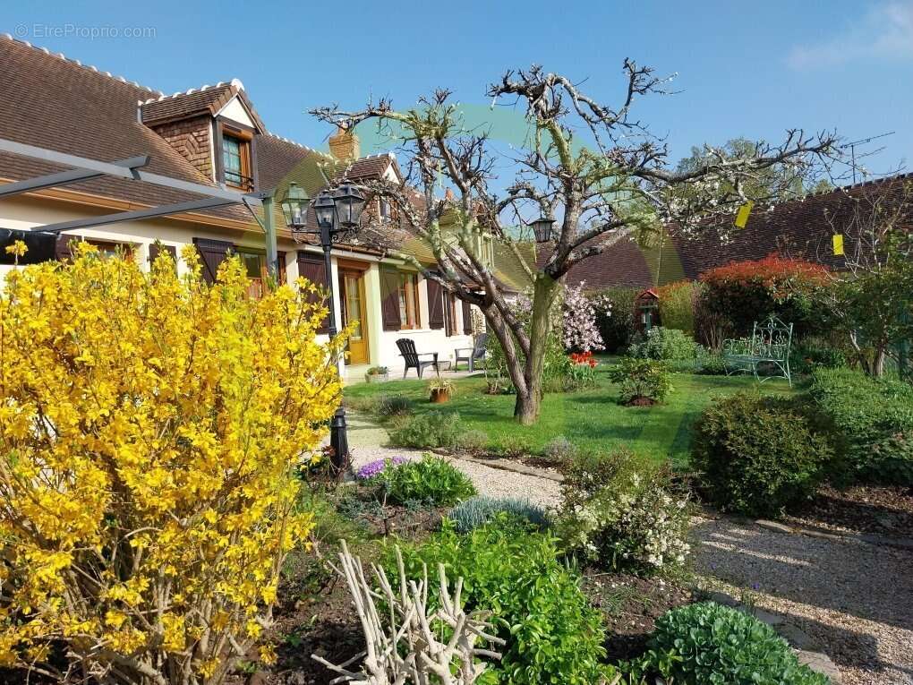 Maison à LINGE