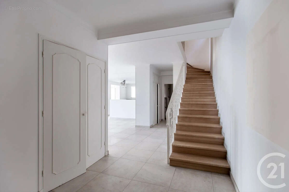 Maison à LA TURBIE
