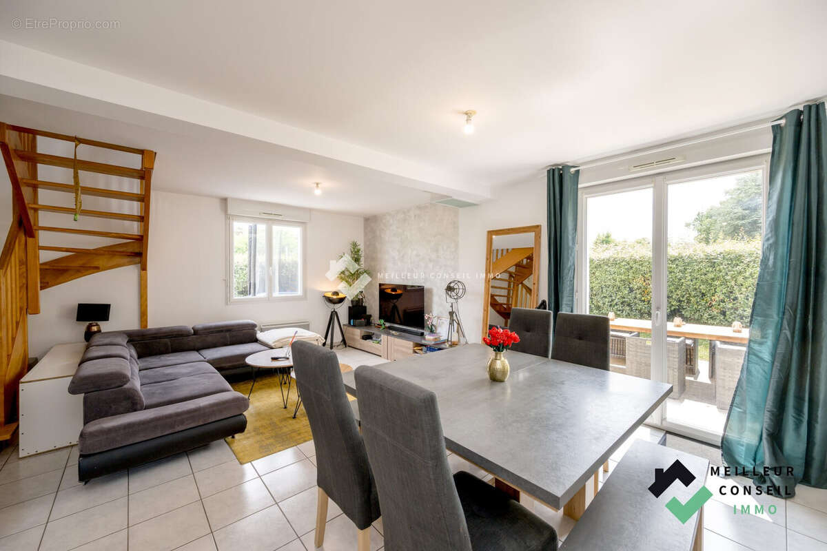Maison 80 m² à Plaintel  - photo 2