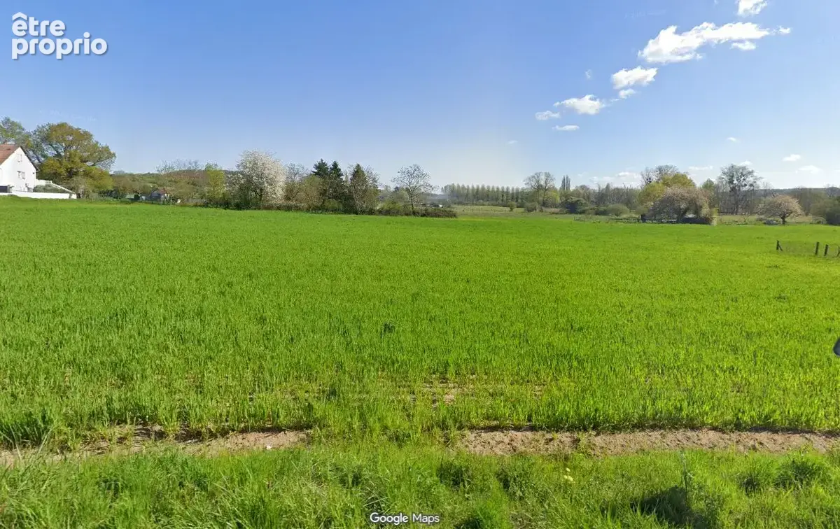 Terrain à GARCHIZY