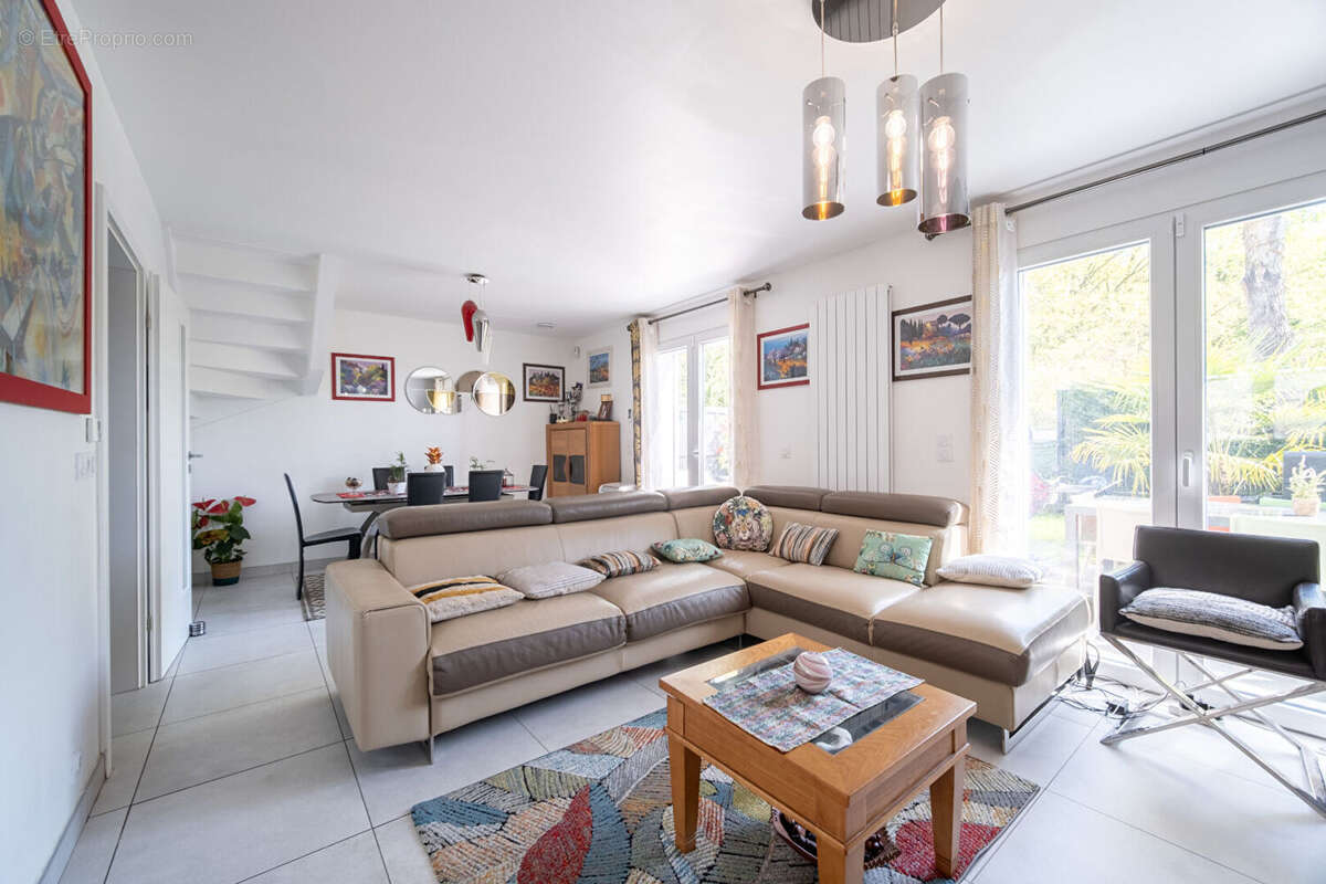 Maison à VILLENEUVE-SAINT-GEORGES