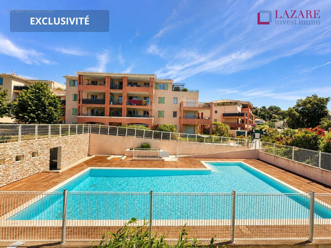 Appartement à BORMES-LES-MIMOSAS