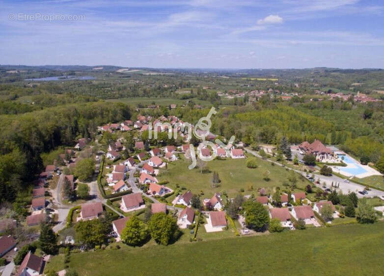 Maison à DAUMAZAN-SUR-ARIZE