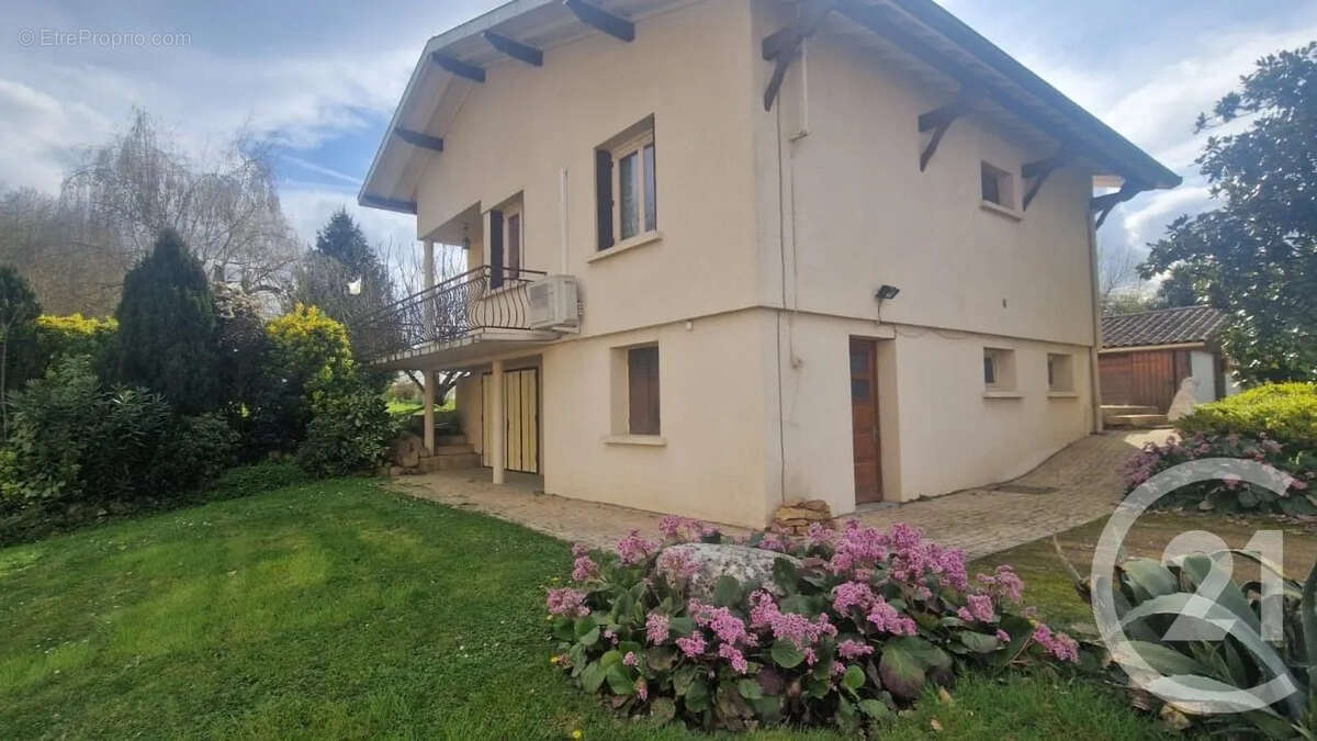 Maison à CHALEINS