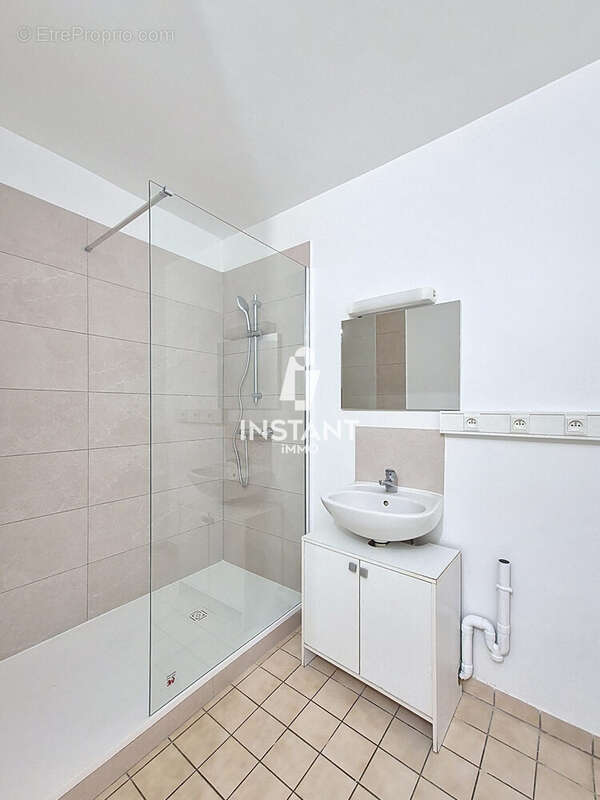 Appartement à MAISONS-ALFORT