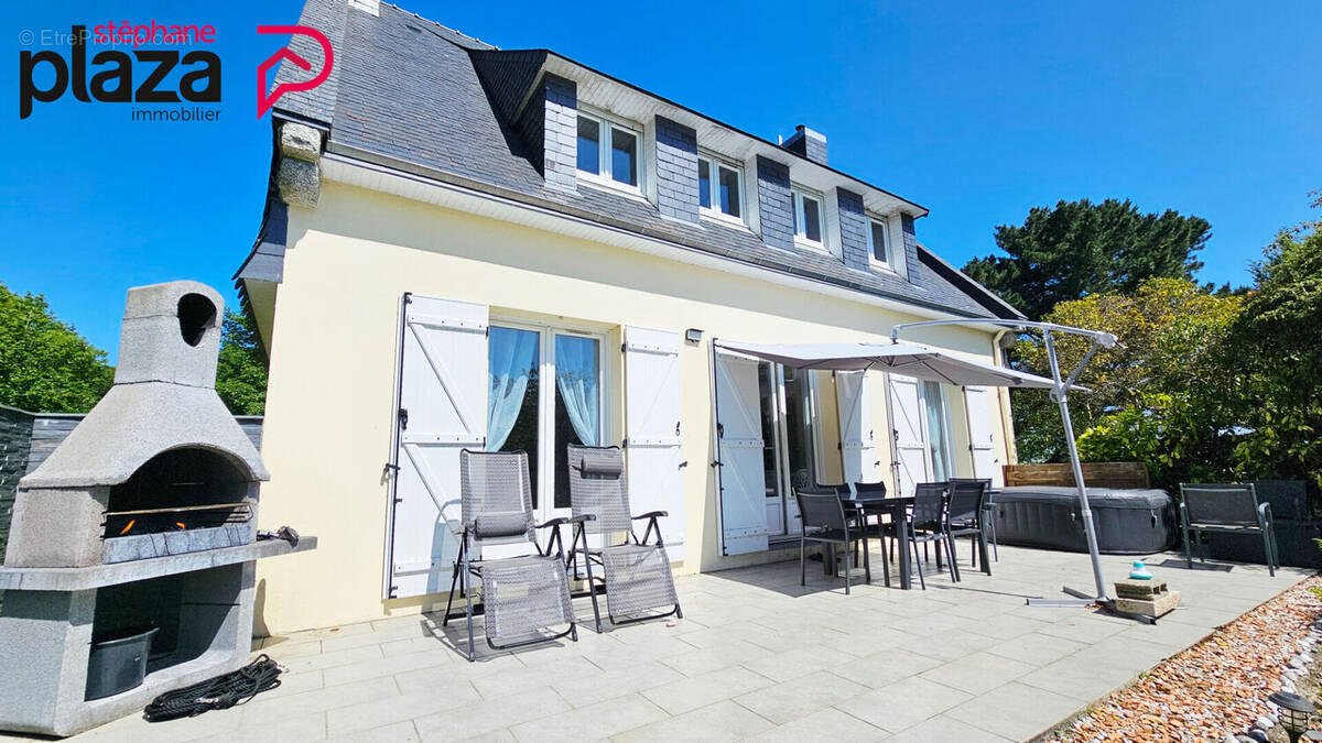 Maison à PLOGONNEC