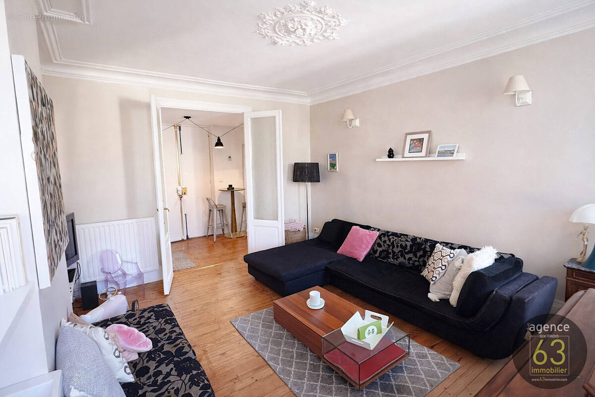 Appartement à CHAMALIERES