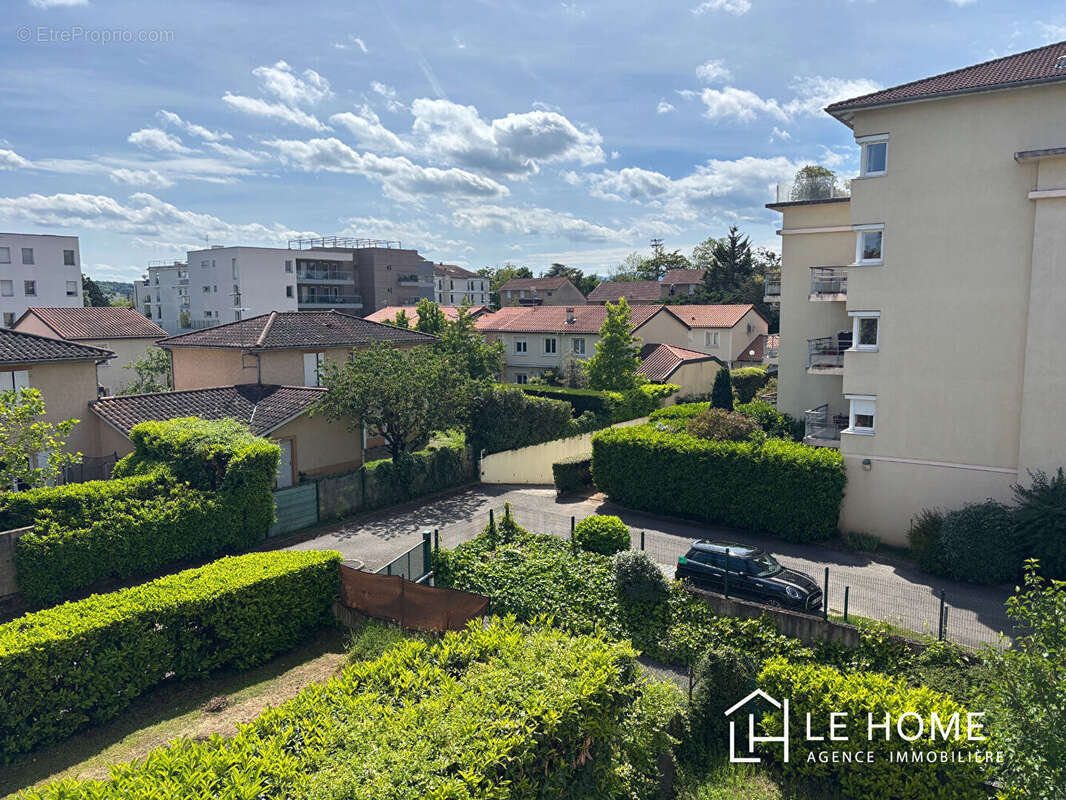 Appartement à TASSIN-LA-DEMI-LUNE