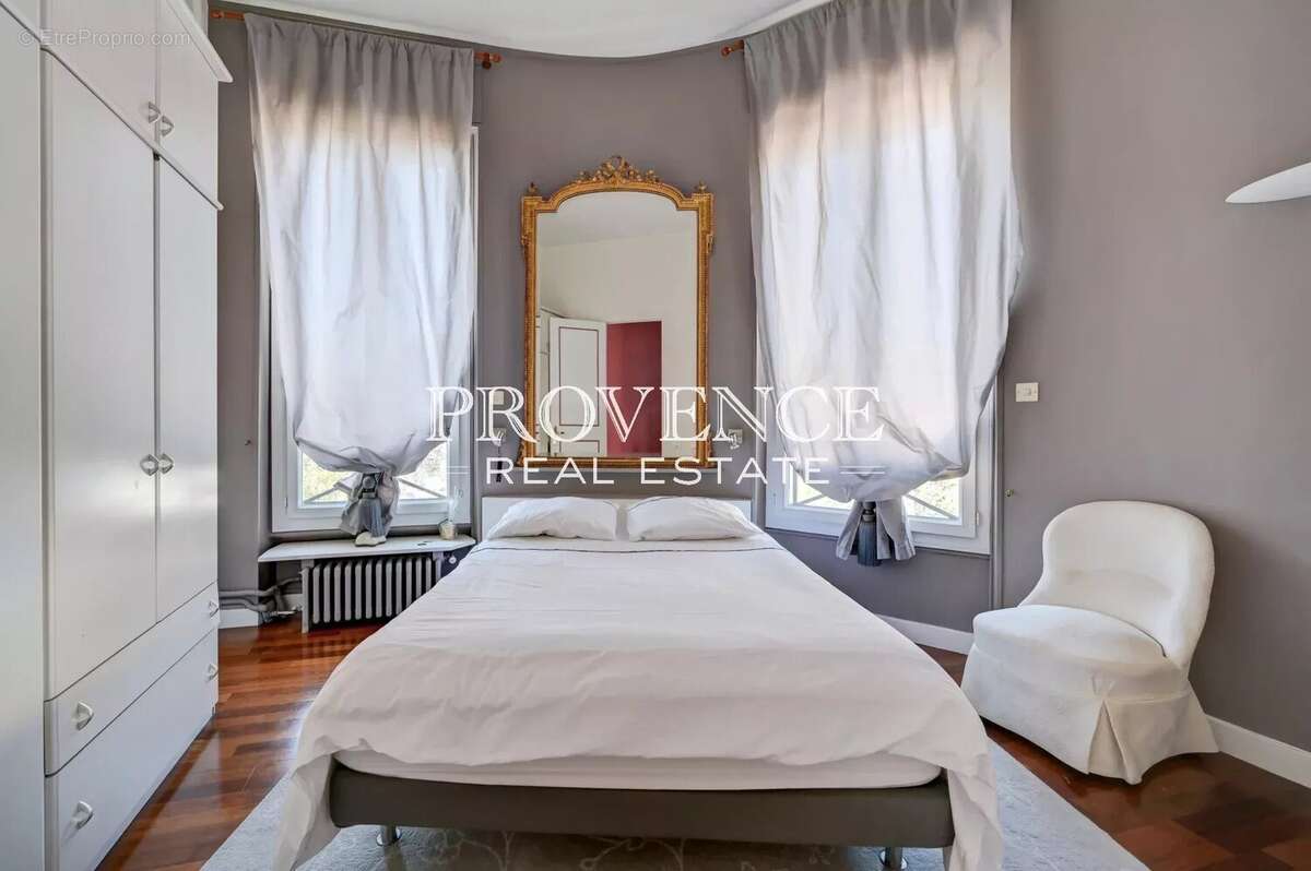 Maison à MARSEILLE-8E