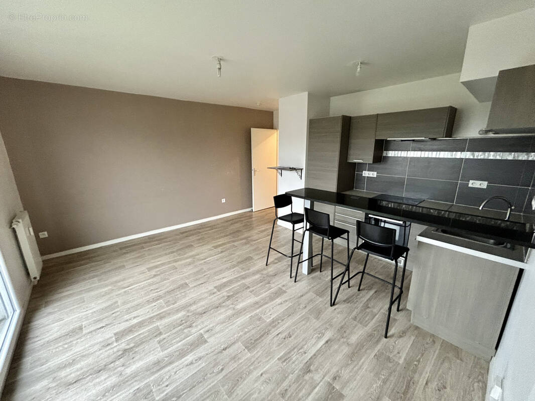 Appartement à CLAYE-SOUILLY