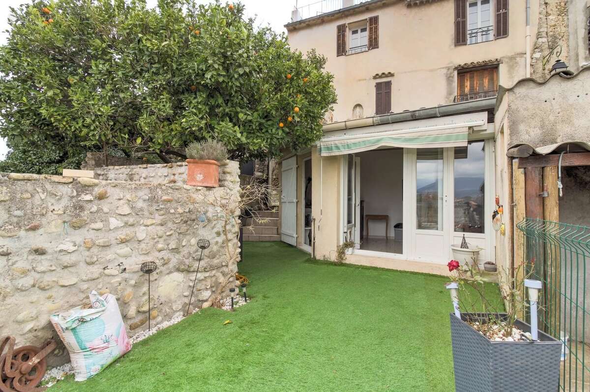 Maison à CAGNES-SUR-MER