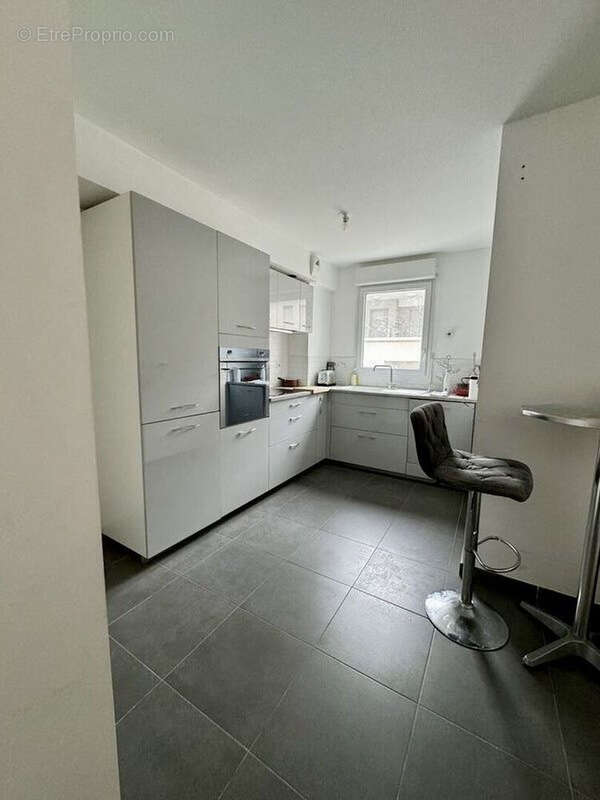 Appartement à MARSEILLE-2E