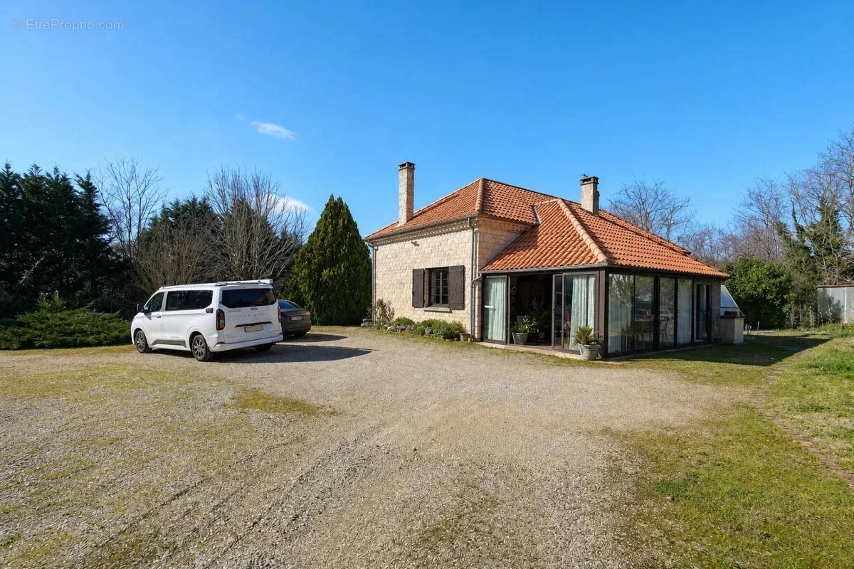 Maison à VILLENEUVE-SUR-LOT