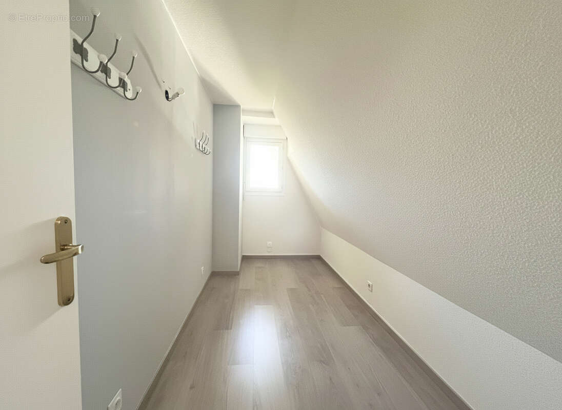 CABOURG, Bel appartement 3 pièces avec grand balcon et place de parking - photo 6