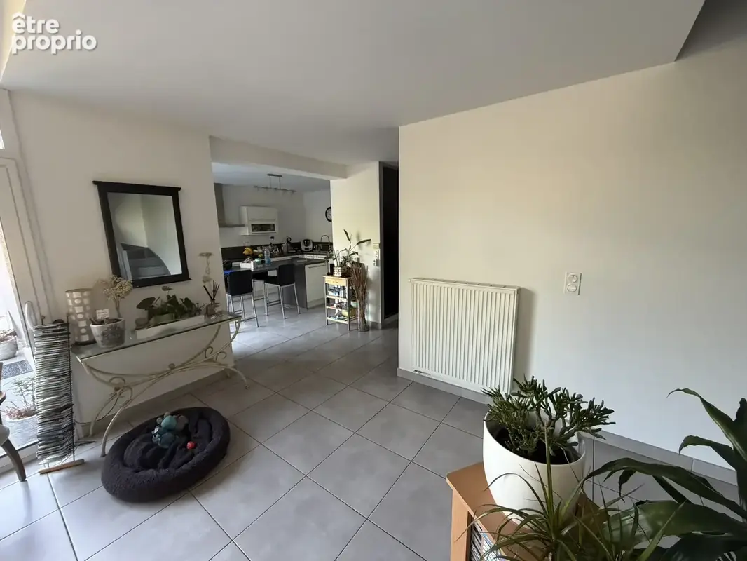 Pavillon familial en résidence, bâtie sur 610 m2. - photo 9