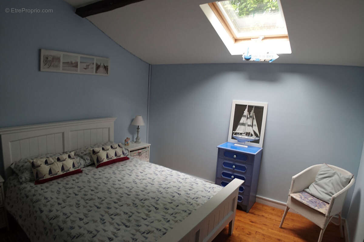 Maison à CHAMPNIERS