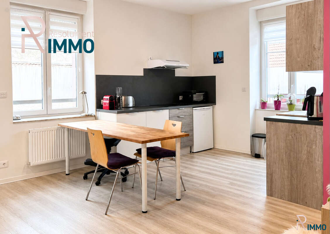 Commerce 74 m² à Sainte-Marie-Aux-Mines  - photo 2