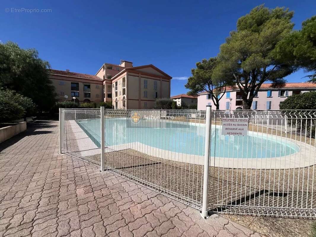 Appartement à FREJUS