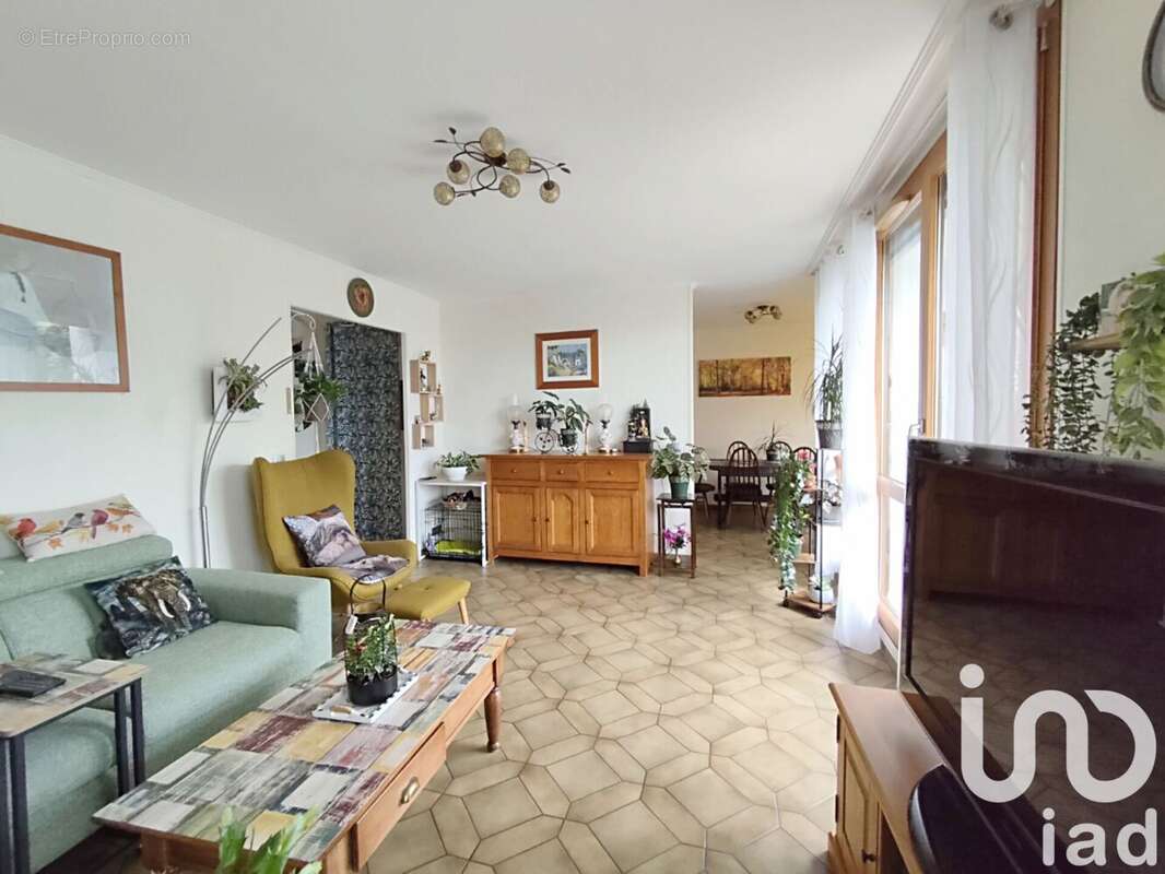 Photo 2 - Appartement à VILLEPARISIS