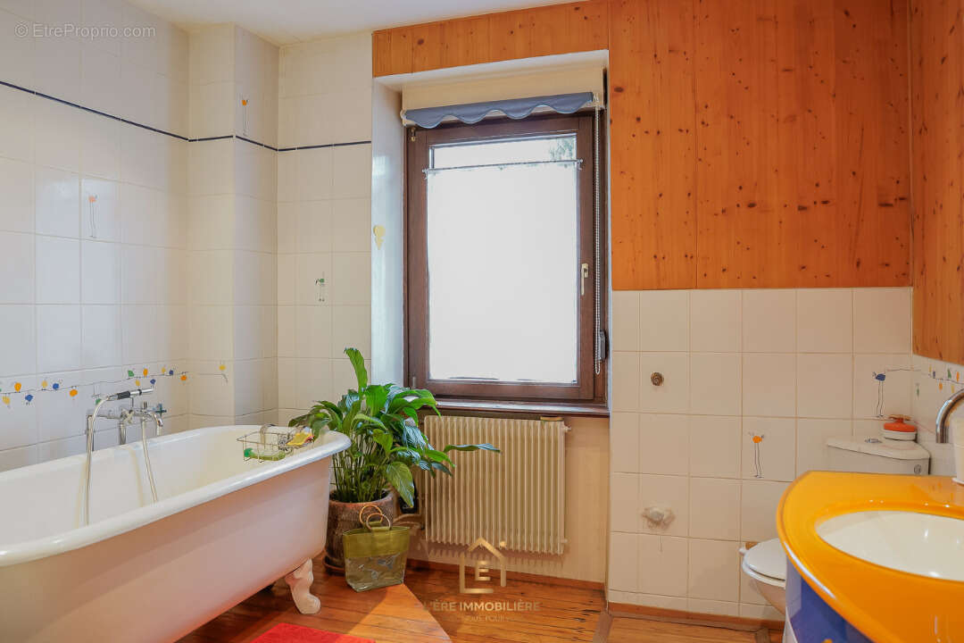 Maison à LA BROQUE