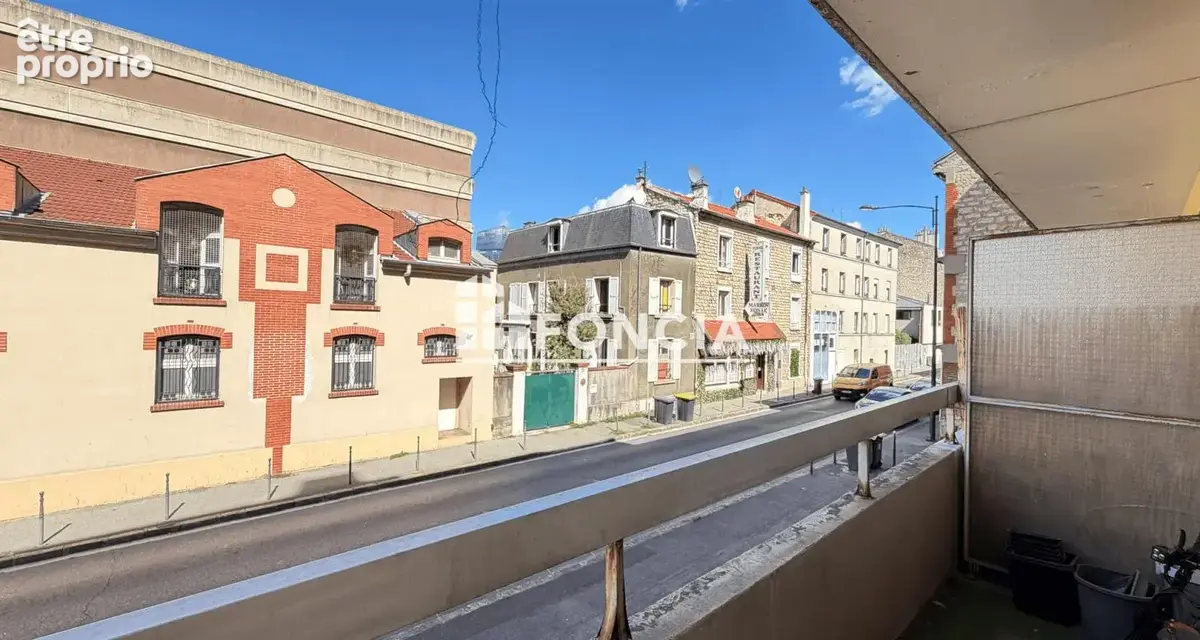 Studio de 22.64 m² vendu loué - Métro 7 - Ivry-sur-Seine - photo 2