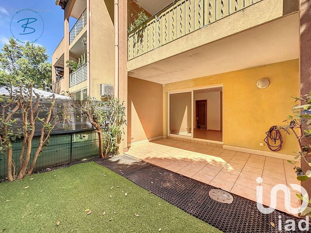 Photo 1 - Appartement à LA CROIX-VALMER