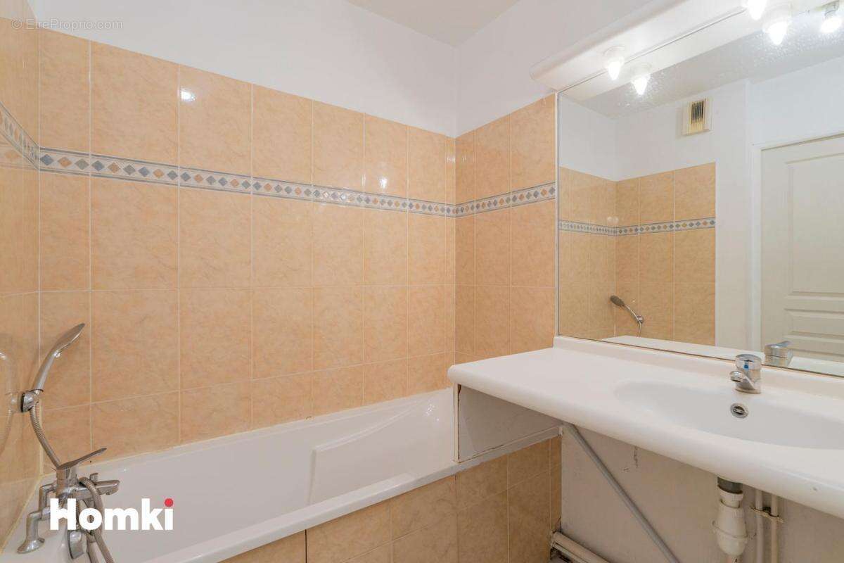 Appartement à MARSEILLE-14E