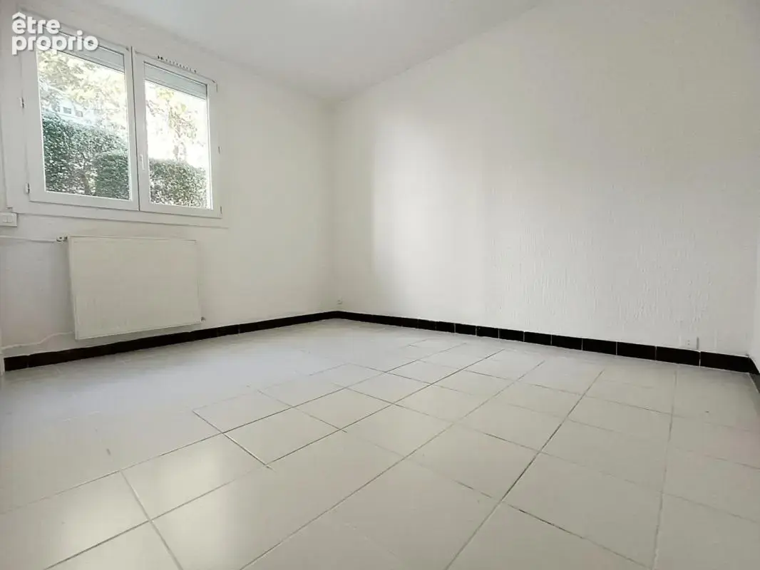 Appartement Martigues 90 m2 SPACIEUX - photo 10