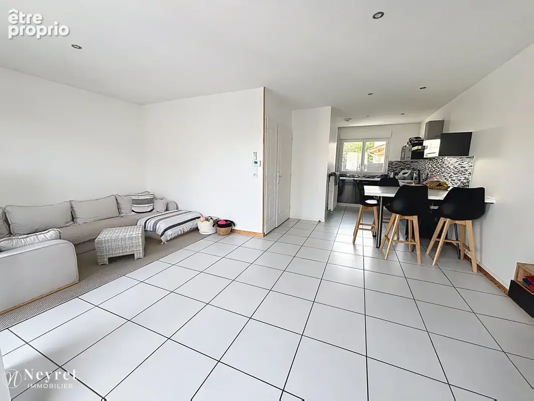 Chasse sur Rhône Maison 3 chambres avec piscine hors-sol - photo 7