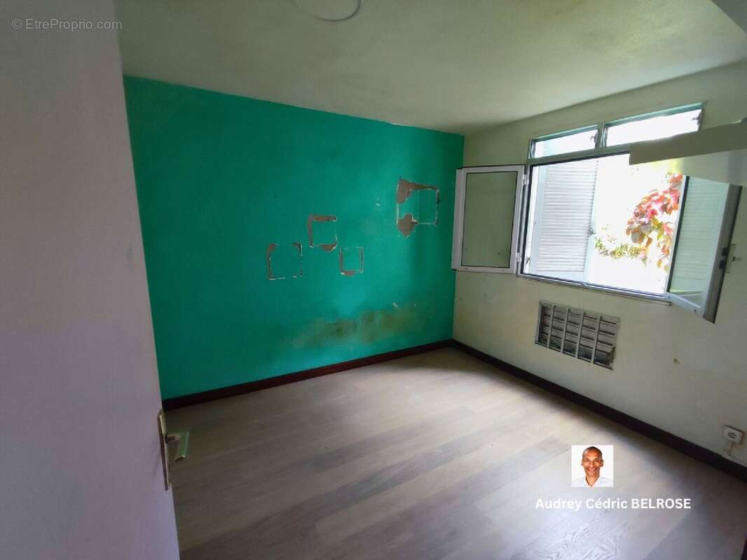 Appartement 53 m² à Le Robert  - photo 7
