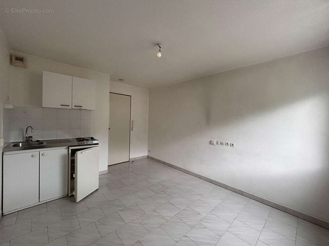 Appartement Le Bourget Du Lac 1 pièce(s) 18.51 m2 - photo 2