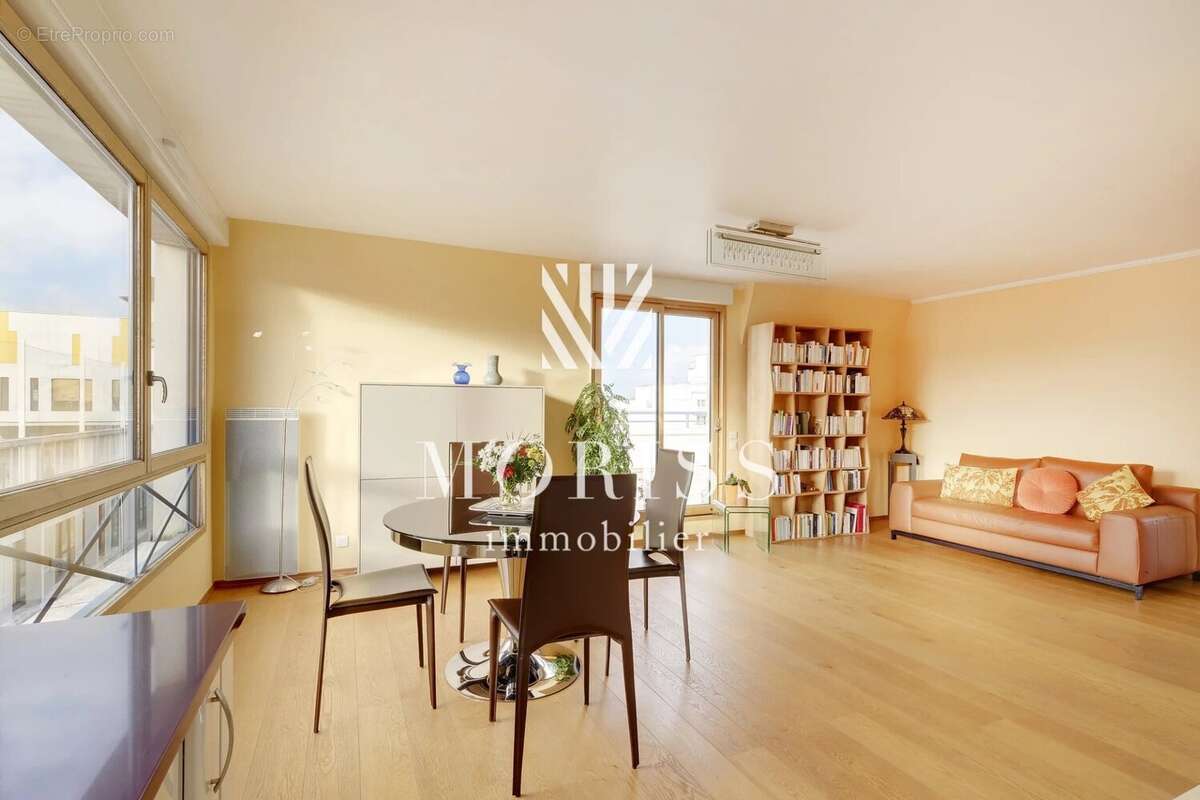 Appartement à LE PERREUX-SUR-MARNE