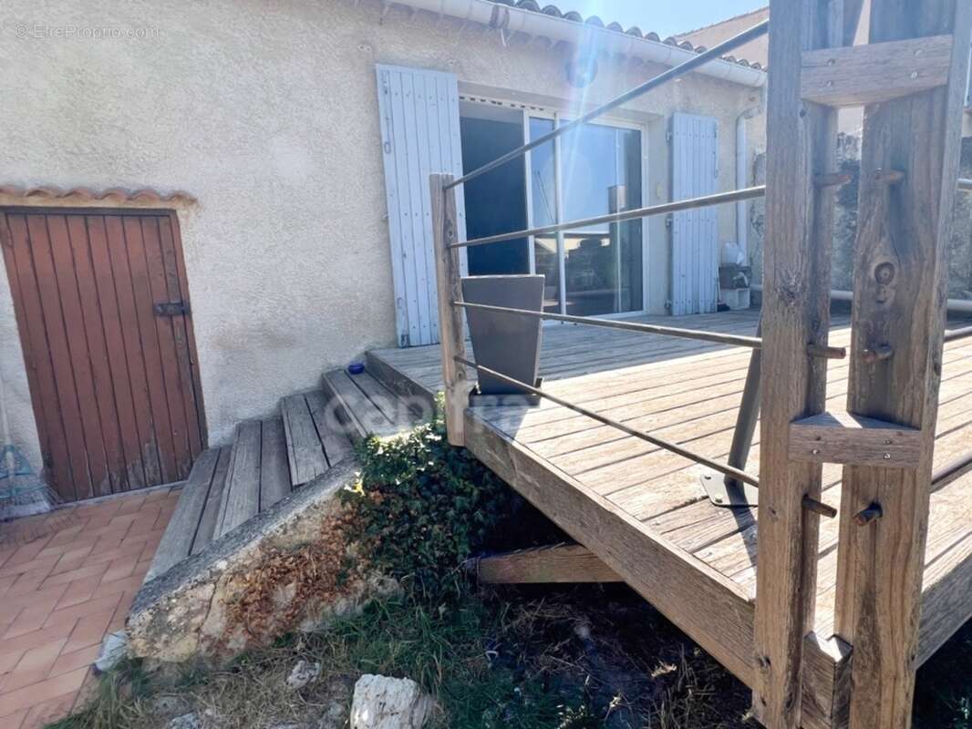 Maison de village 300 m² avec jardin et garage à vendre à Reillanne (04110) – Cœur du Luberon - photo 5