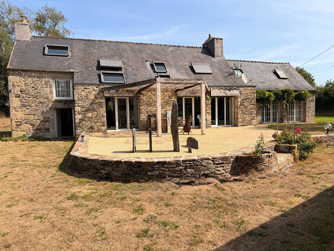 Maison à PLOUGONVEN
